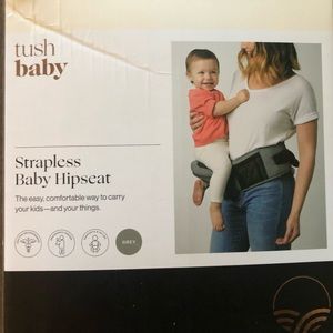 Tushbaby carrier grey